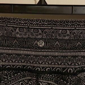 EUC Lululemon leggings